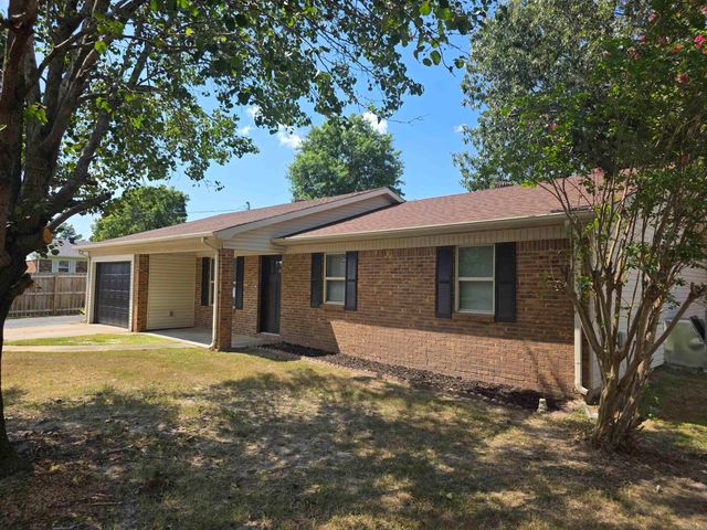 5415 Wendy St., Paragould, AR 72450