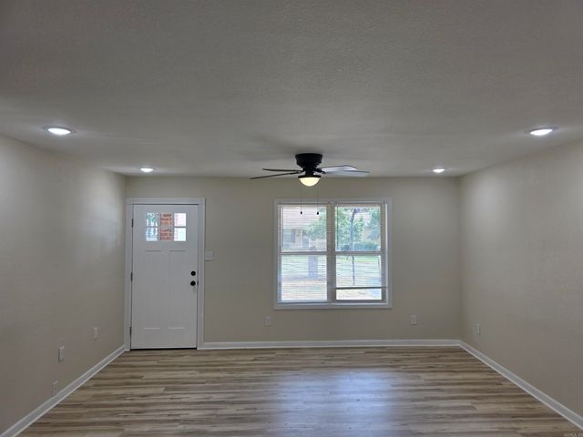 5415 Wendy St., Paragould, AR 72450