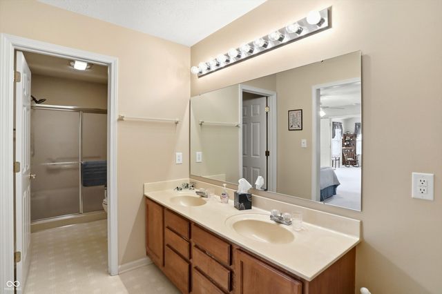 1116 Nanwich Court, Indianapolis, IN 46217