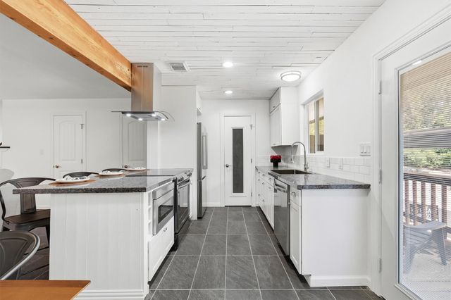 1011 Hamblen Road 306, Houston, TX 77339