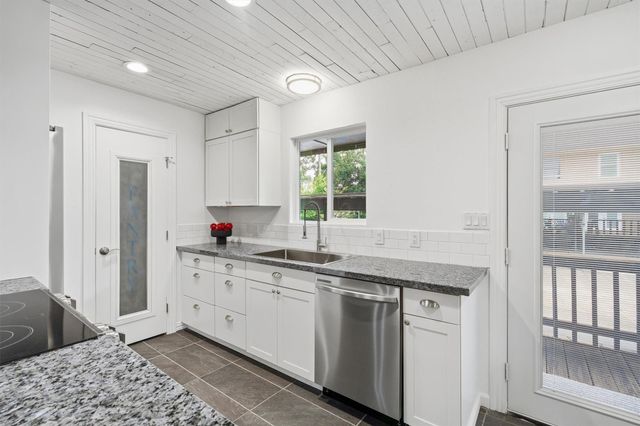 1011 Hamblen Road 306, Houston, TX 77339