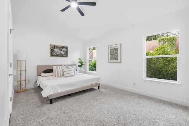1011 Hamblen Road 306, Houston, TX 77339