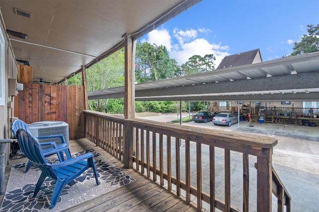 1011 Hamblen Road 306, Houston, TX 77339