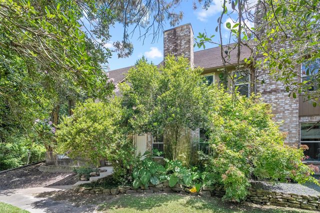 1011 Hamblen Road 306, Houston, TX 77339