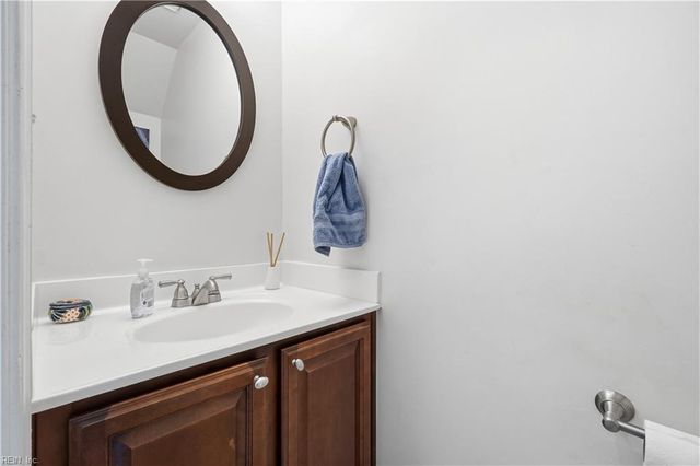 404 Sheepshead LN, Virginia Beach, VA 23452