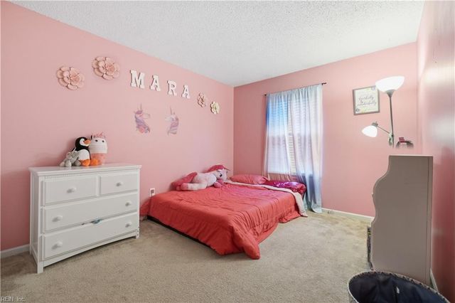 404 Sheepshead LN, Virginia Beach, VA 23452
