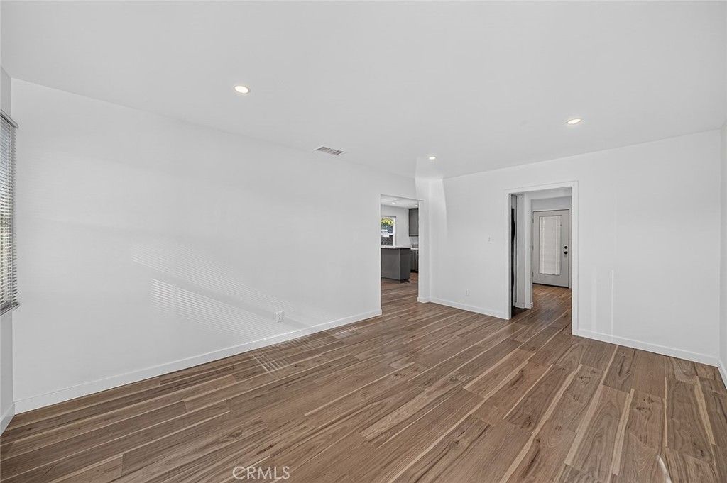 4548 Radnor, Lakewood, CA 90713 — photo 3