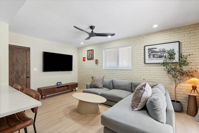 5750 NE 19th Terrace, Fort Lauderdale, FL 33308