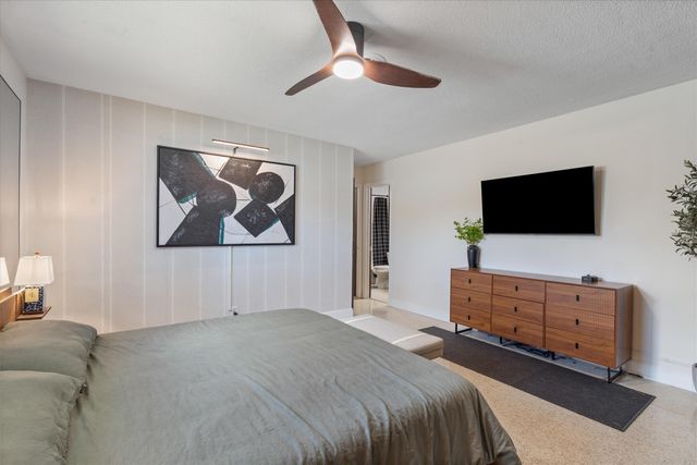 5750 NE 19th Terrace, Fort Lauderdale, FL 33308