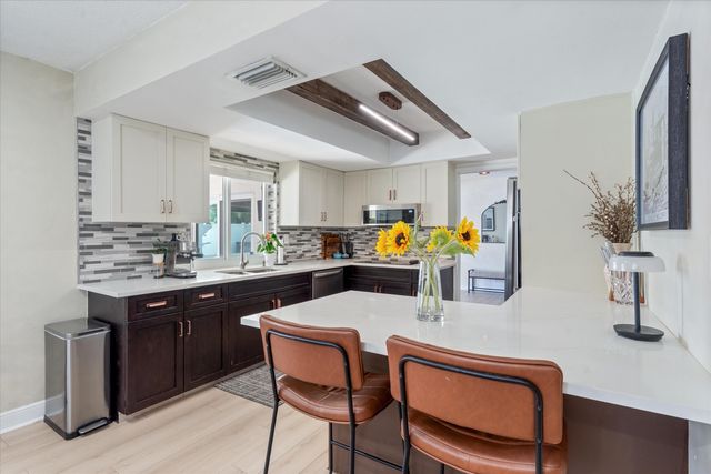 5750 NE 19th Terrace, Fort Lauderdale, FL 33308