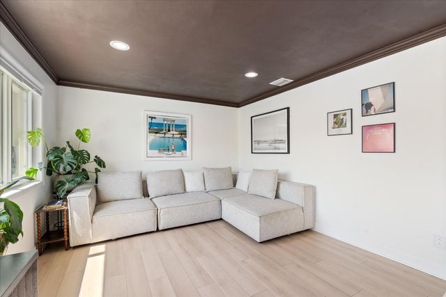 5750 NE 19th Terrace, Fort Lauderdale, FL 33308