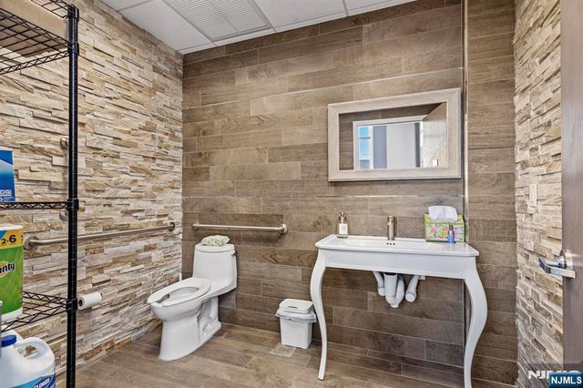 177 Valley Boulevard, Wood Ridge, NJ 07075