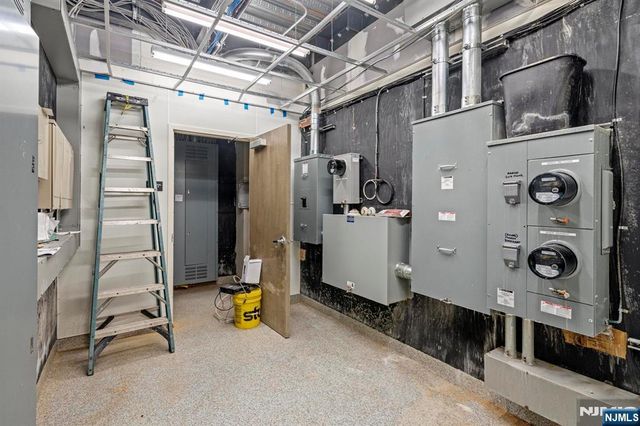 177 Valley Boulevard, Wood Ridge, NJ 07075