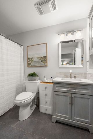 2408 Hockley Dr 2408, Hingham, MA 02043