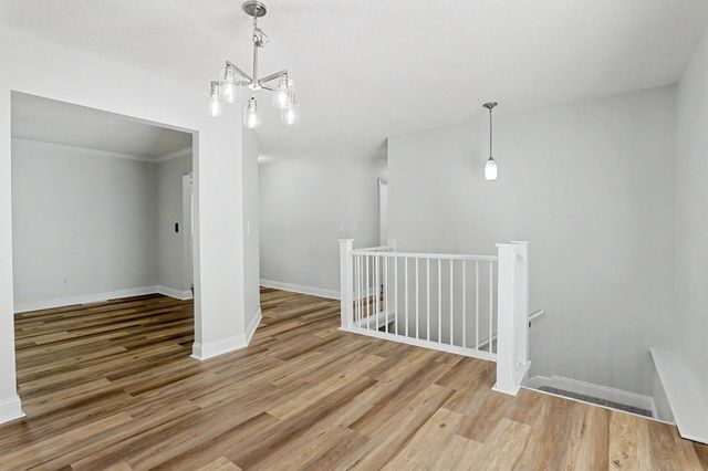 440 N Linden, Haysville, KS 67060