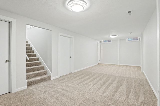 440 N Linden, Haysville, KS 67060