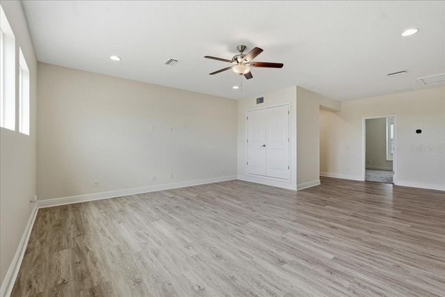 11232 RUSTIC TIMBER LOOP, San Antonio, FL 33576