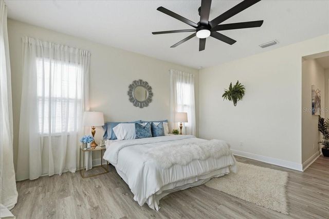 11232 RUSTIC TIMBER LOOP, San Antonio, FL 33576