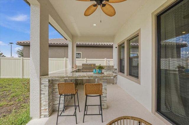 11232 RUSTIC TIMBER LOOP, San Antonio, FL 33576