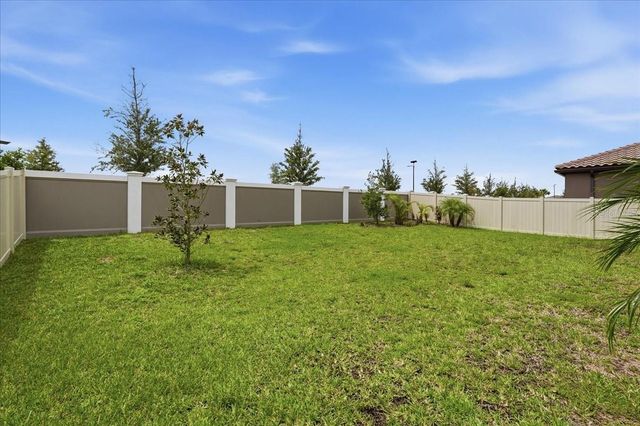 11232 RUSTIC TIMBER LOOP, San Antonio, FL 33576