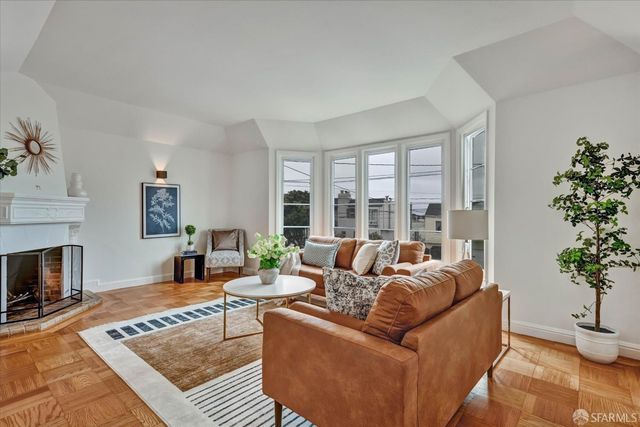 2582 30th Avenue, San Francisco, CA 94116