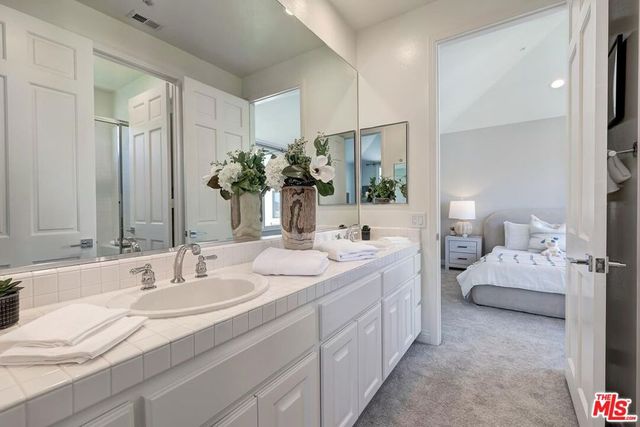 16694 Calle Arbolada, Los Angeles, CA 90272