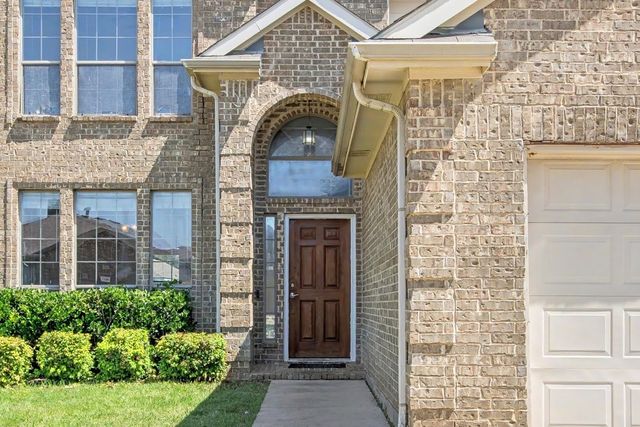 4816 Willow Branch Court, Fort Worth, TX 76036