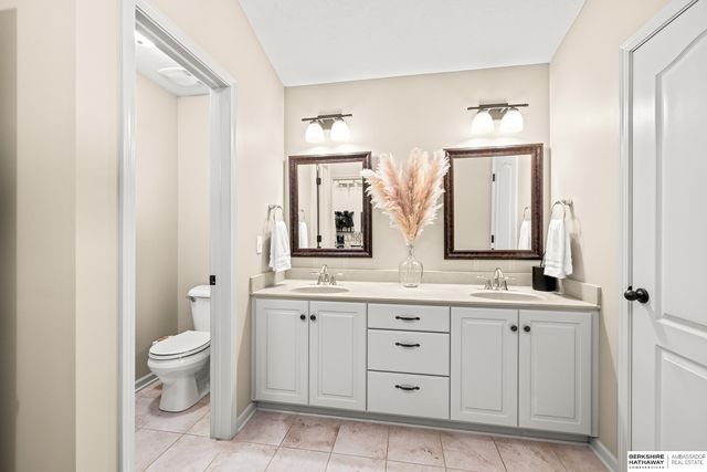 8226 N 162nd Street, Bennington, NE 68007