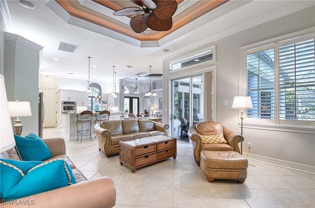 3002 Crayton RD, Naples, FL 34103