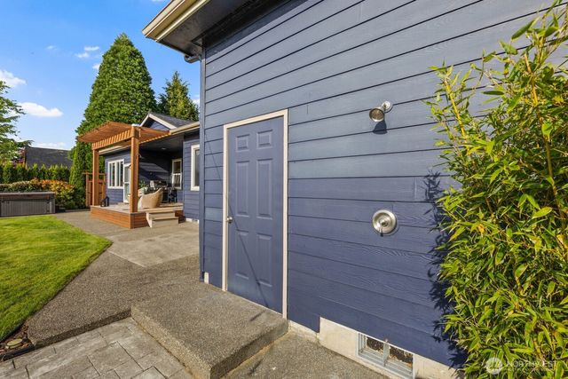 8405 Ski View Lane SW, Olympia, WA 98512