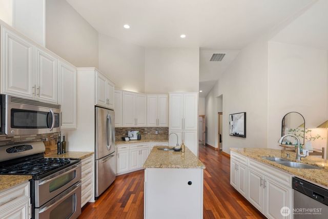 8405 Ski View Lane SW, Olympia, WA 98512