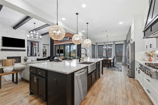 201 Miranda WAY, Georgetown, TX 78633