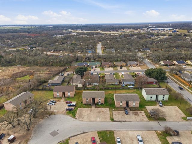 2802 Cypress Bend Circle, Bryan, TX 77801