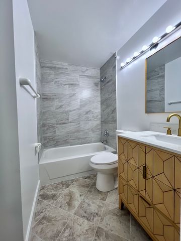 3660 N Lake Shore Drive 2513, Chicago, IL 60613