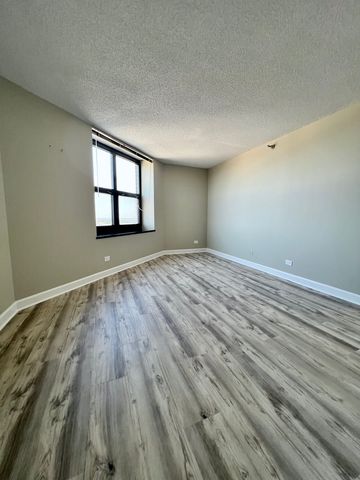 3660 N Lake Shore Drive 2513, Chicago, IL 60613