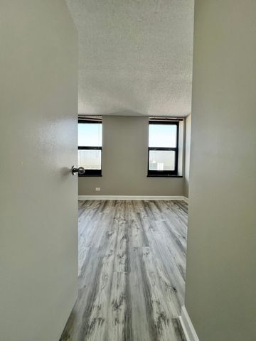 3660 N Lake Shore Drive 2513, Chicago, IL 60613