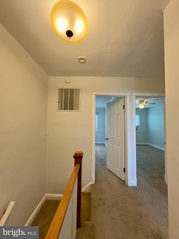 4 WARREN RD, Baltimore, MD 21221