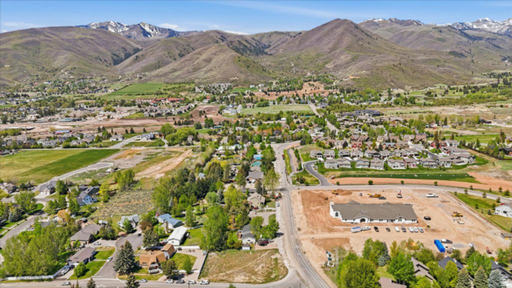 Image 17 of property listing at 123 W 1050 N # 41, Midway, UT 84049