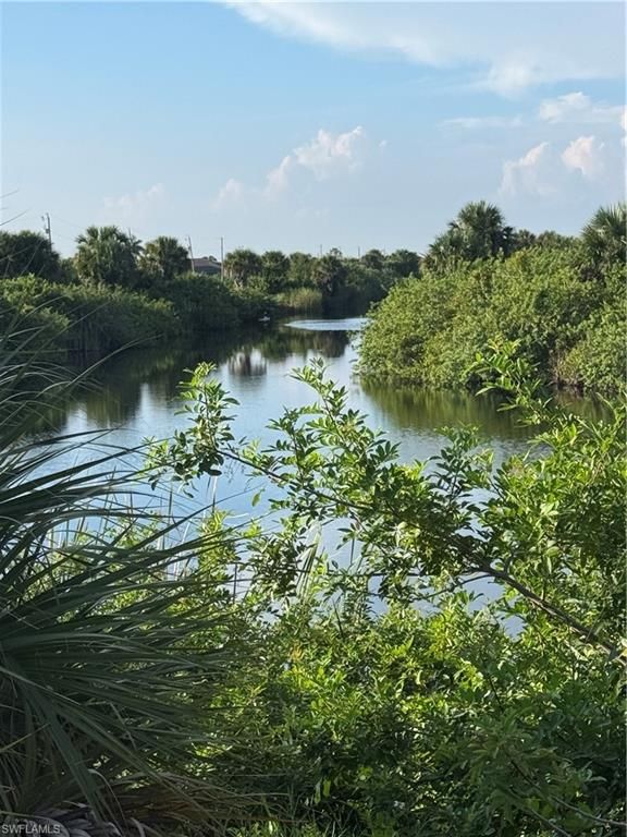 4401 Old Burnt Store RD N, CAPE CORAL, FL 33993 — photo 3