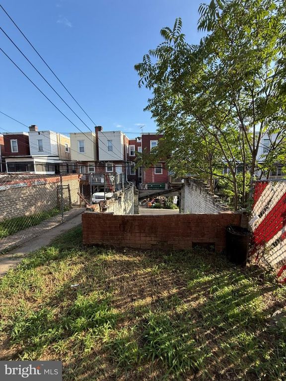 1958 W SPARKS ST, PHILADELPHIA, PA 19141 — photo 2