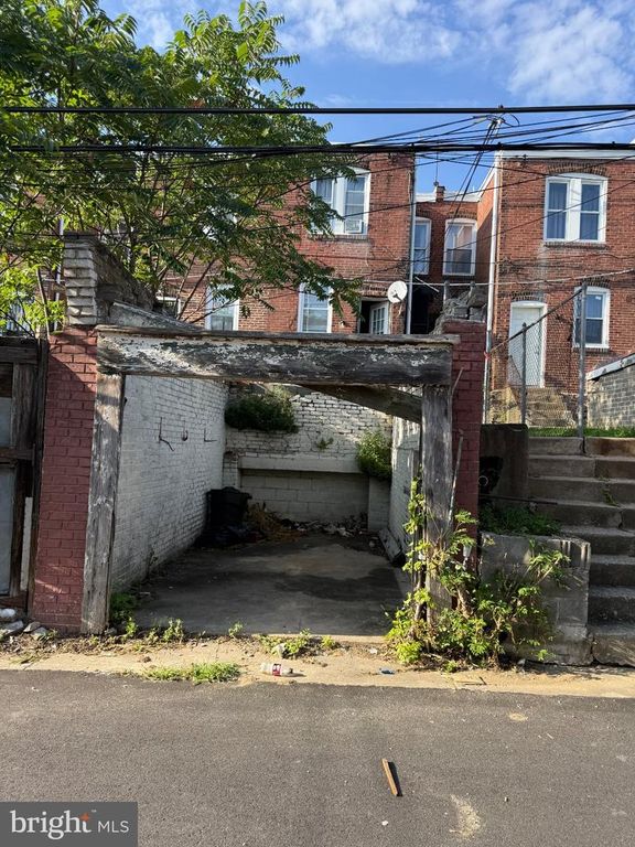 1958 W SPARKS ST, PHILADELPHIA, PA 19141 — photo 3