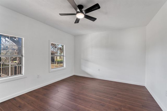 385 Alta Vista DR, Bastrop, TX 78602