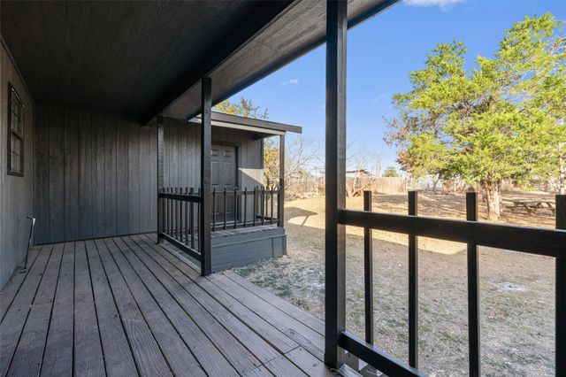 385 Alta Vista DR, Bastrop, TX 78602