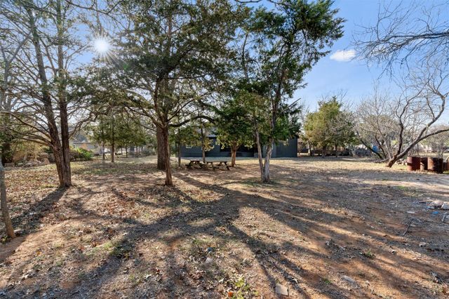 385 Alta Vista DR, Bastrop, TX 78602