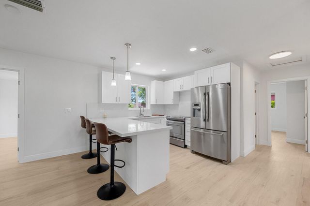 636 NW 5th Street Street, Boynton Beach, FL 33435
