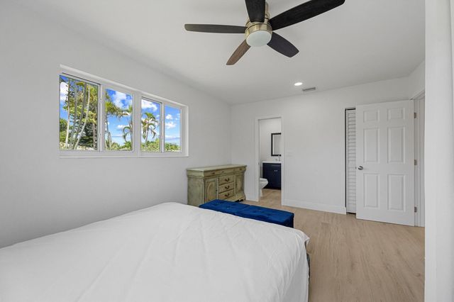 636 NW 5th Street Street, Boynton Beach, FL 33435