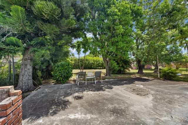 636 NW 5th Street Street, Boynton Beach, FL 33435