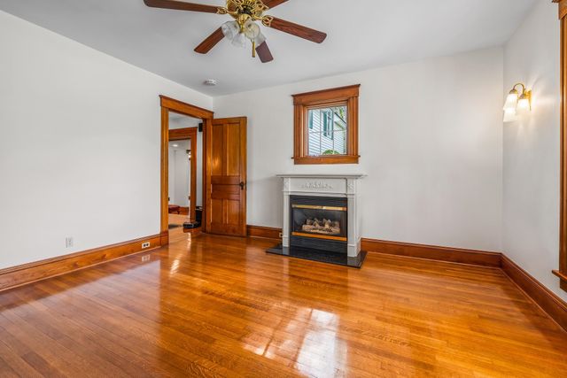 238 Seminary Avenue, Manchester, VT 05254