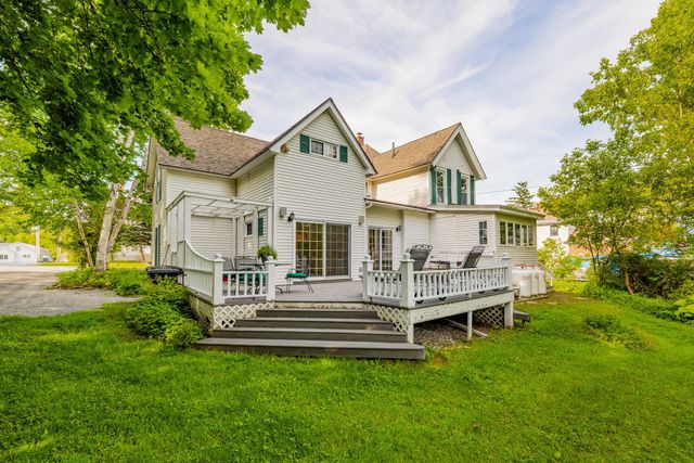 238 Seminary Avenue, Manchester, VT 05254