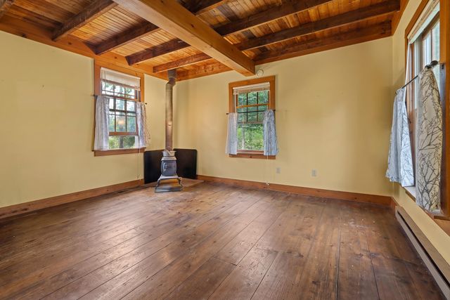 238 Seminary Avenue, Manchester, VT 05254